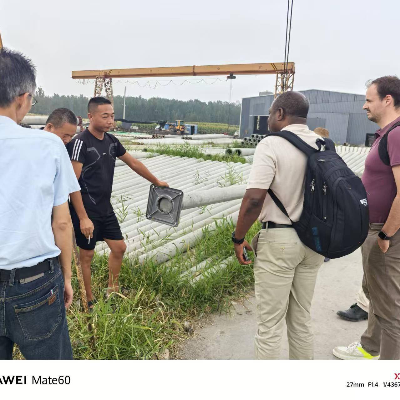 出口锥形水泥电线杆多种型号外贸杆子电力施工建设通向全世界电