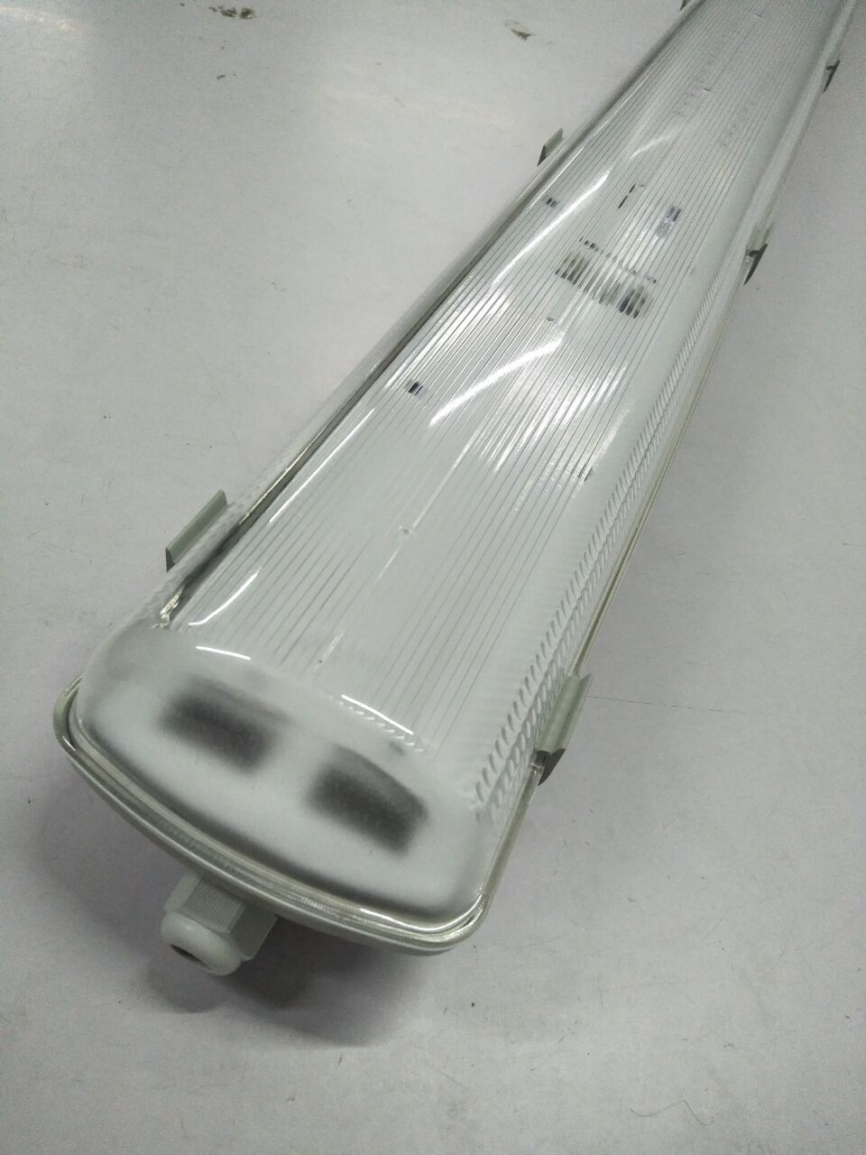 T8单支防尘支架 LED三防灯壳120CM  ABS+PS   ABS+PC