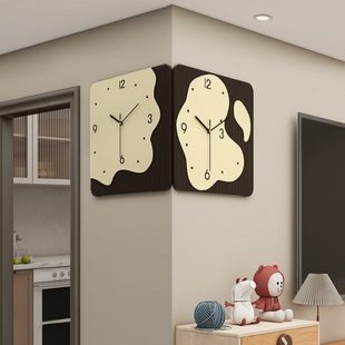 奶油风静音挂钟双面转角家用客厅免打孔钟表阳角简约创意拐角时钟