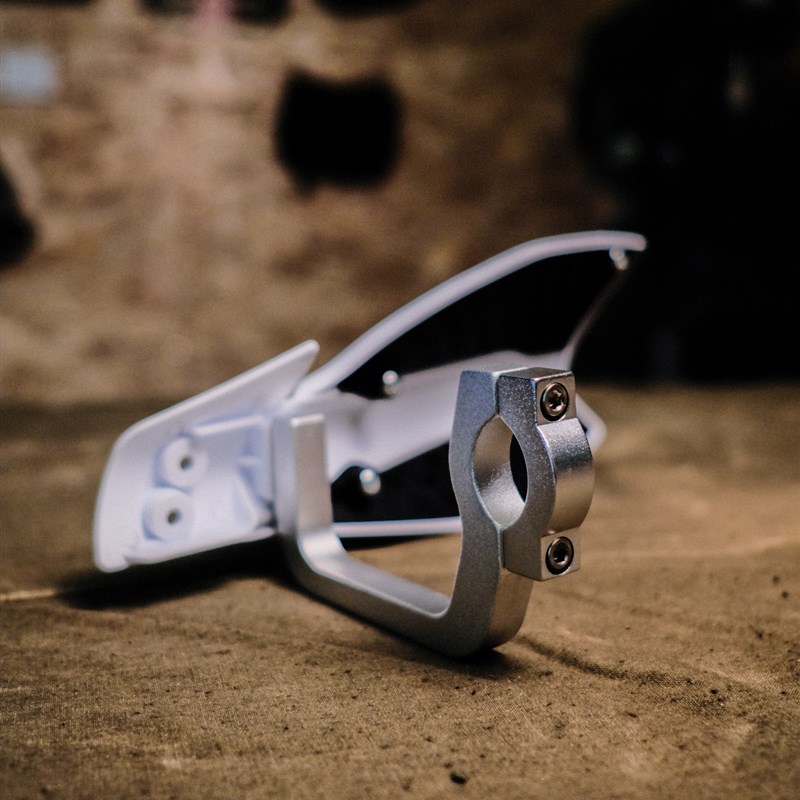 cc110幼e兽护手挡风板越野护手摩托车把手护弓手把挡风cc110护手