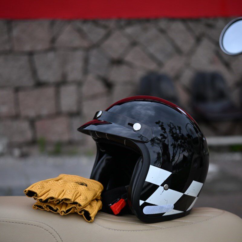 新国标小盔体复古头盔四分之三盔摩托车电动N车半盔机车踏板安全