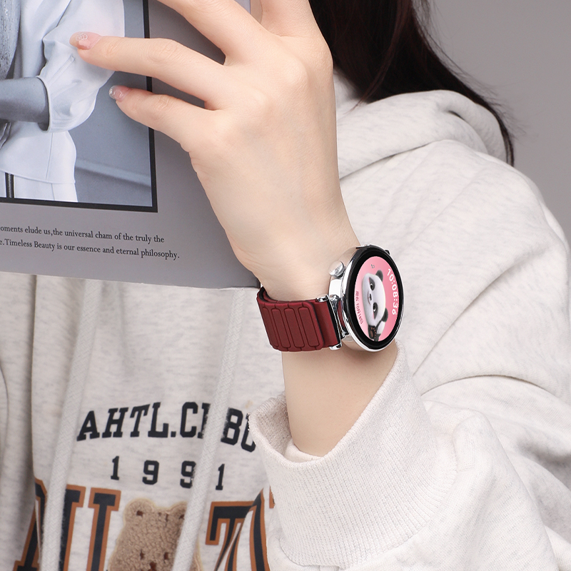 简约时尚，佩戴舒适