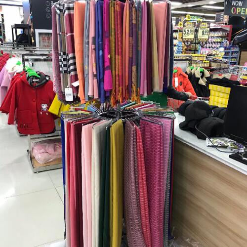 新款不锈钢色丝巾架围巾展示架浴巾架子领带架服装架落地式可旋转