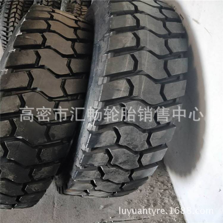泰凯英 12.00R24 吊车轮胎 12.00R24 轮胎 工程机械轮胎