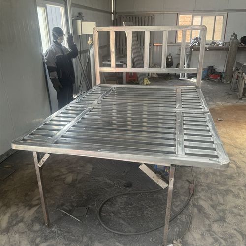 悬浮床钢架x床头方案靠包