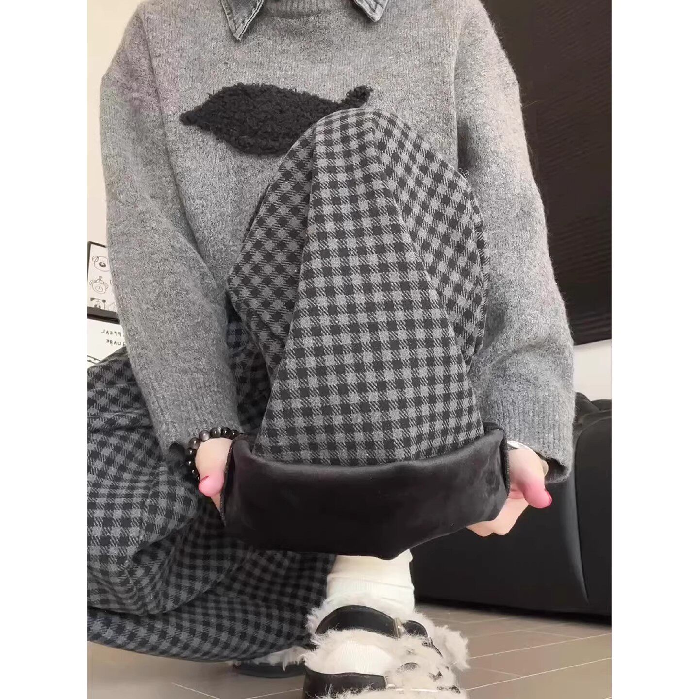 慵懒风黑色复古加绒格子裤女秋冬季新款休闲高腰宽松毛呢阔腿棉裤