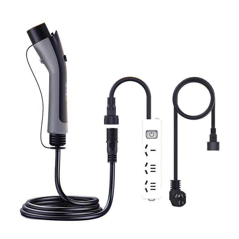 零跑B10C11C01新能源随车充放电一体枪便携式户外放电插排充电枪