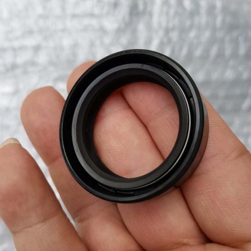 济南铃木摩托车配件UU125T优友UYC125T前叉油封前减震油封减震器