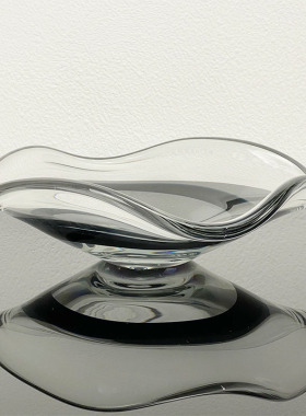 现代简约欧式轻奢灰色o玻璃果盘摆盘摆件样板房售楼处软装饰品摆