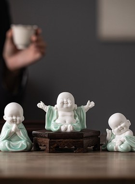禅宗小和尚饰品陶瓷中p国风可爱小和尚客厅办公室古架茶宠物桌面