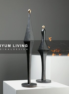 现代简约家居电视柜玄关人物造型轻奢摆件创意抽S象样板间软装饰