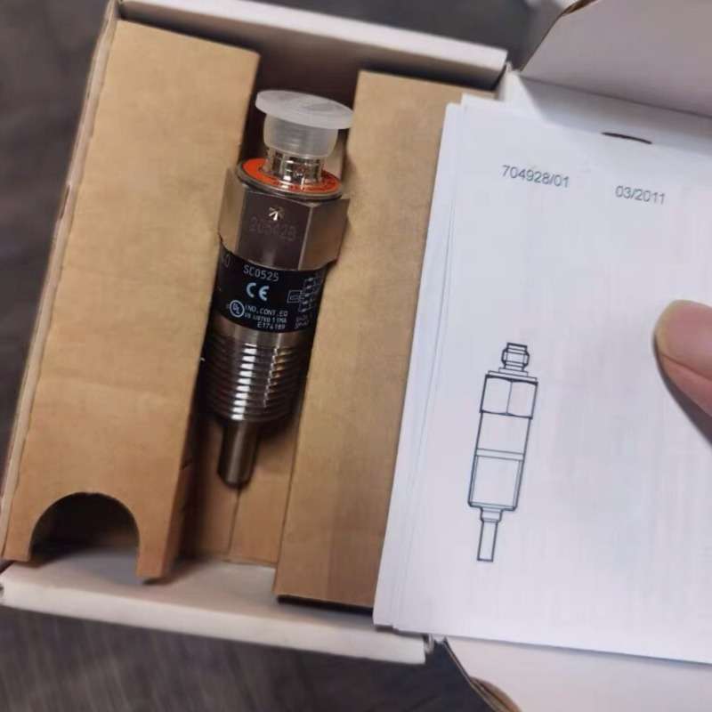 ifm易福门流量开关SC0525 O4P500 CR2012  IP2799议价