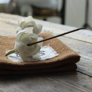素功瑾礼手工捏制茉莉陶瓷线香香插禅意摆件茶桌面茶宠插香底座