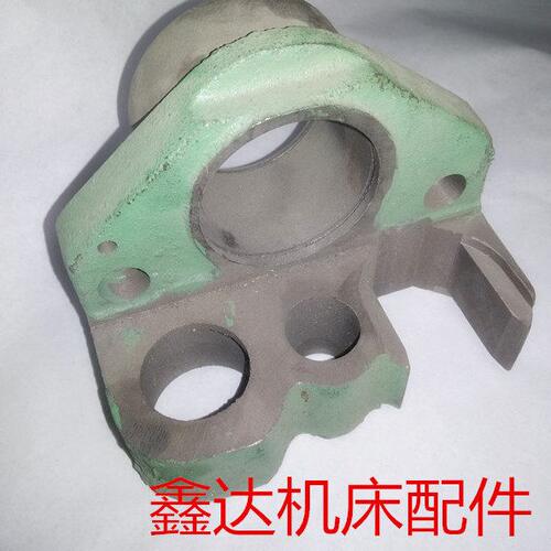 齐齐哈尔铣床X5032\6030\6132A\6130A\支架、横丝母托架/L33.5