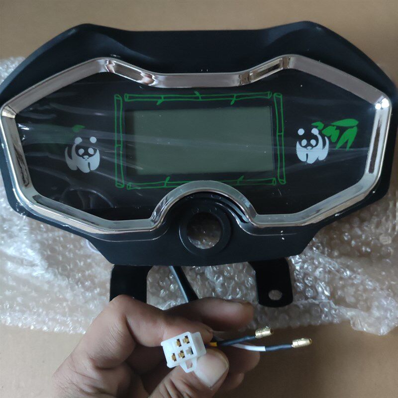 电动车仪表盘总成公插头4+2,48C 60 72V通用电动车液晶仪表