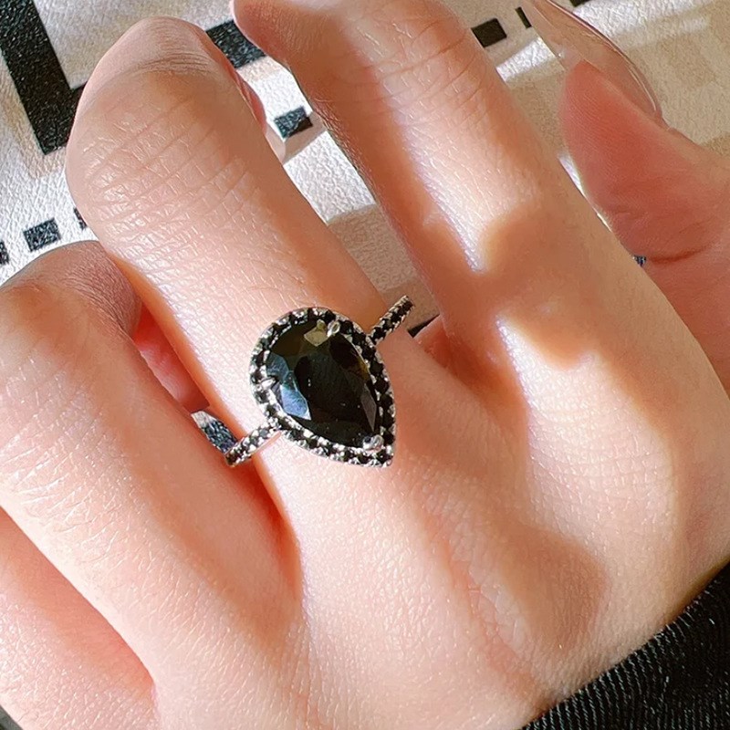 珠宝 欧美新款925银7*11梨H形水滴黑锆石戒指复古简约戒指