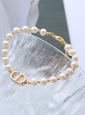 时尚字母天然淡水珍珠手链小众ins设计韩版简约个性Y闺蜜手串手饰