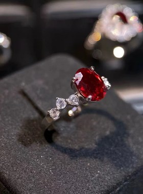 珠宝 新款S925银仿真鸽血红6*8mKm椭圆红刚玉时尚简洁戒指女