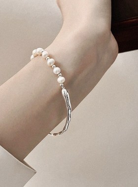2023年d新款淡水珍珠手链女夏小众设计感轻奢半镯手串手镯银手饰
