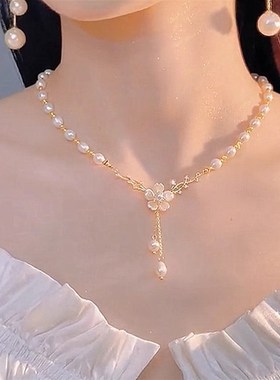 时尚优雅贝壳花朵锁骨链抖音爆款女小F众设计高级感无名花珍珠项