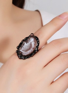 一个复古风天然j晶洞玛瑙纯手工烧焊电镀古铜色开口可调节女士戒