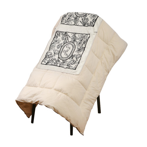 范店黑白印象抱枕被子两用加厚午睡枕头被空调靠枕折叠毯子二合一