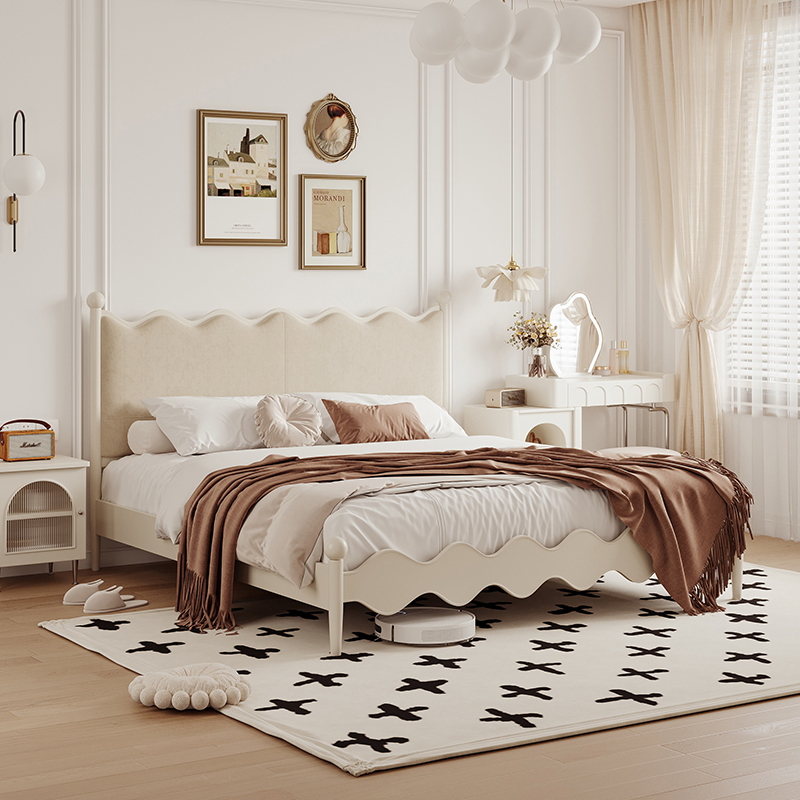 法式奶油风复古床白色1.u8米小户型主卧省空间双人床白蜡木实木床