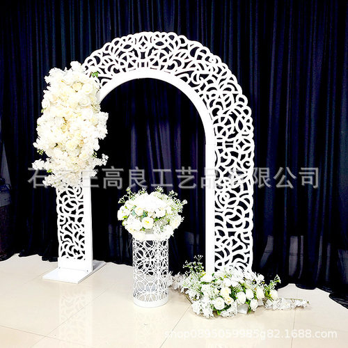 源头厂家专业定制婚庆雕花拱门金属烤漆门派对活动家居用品