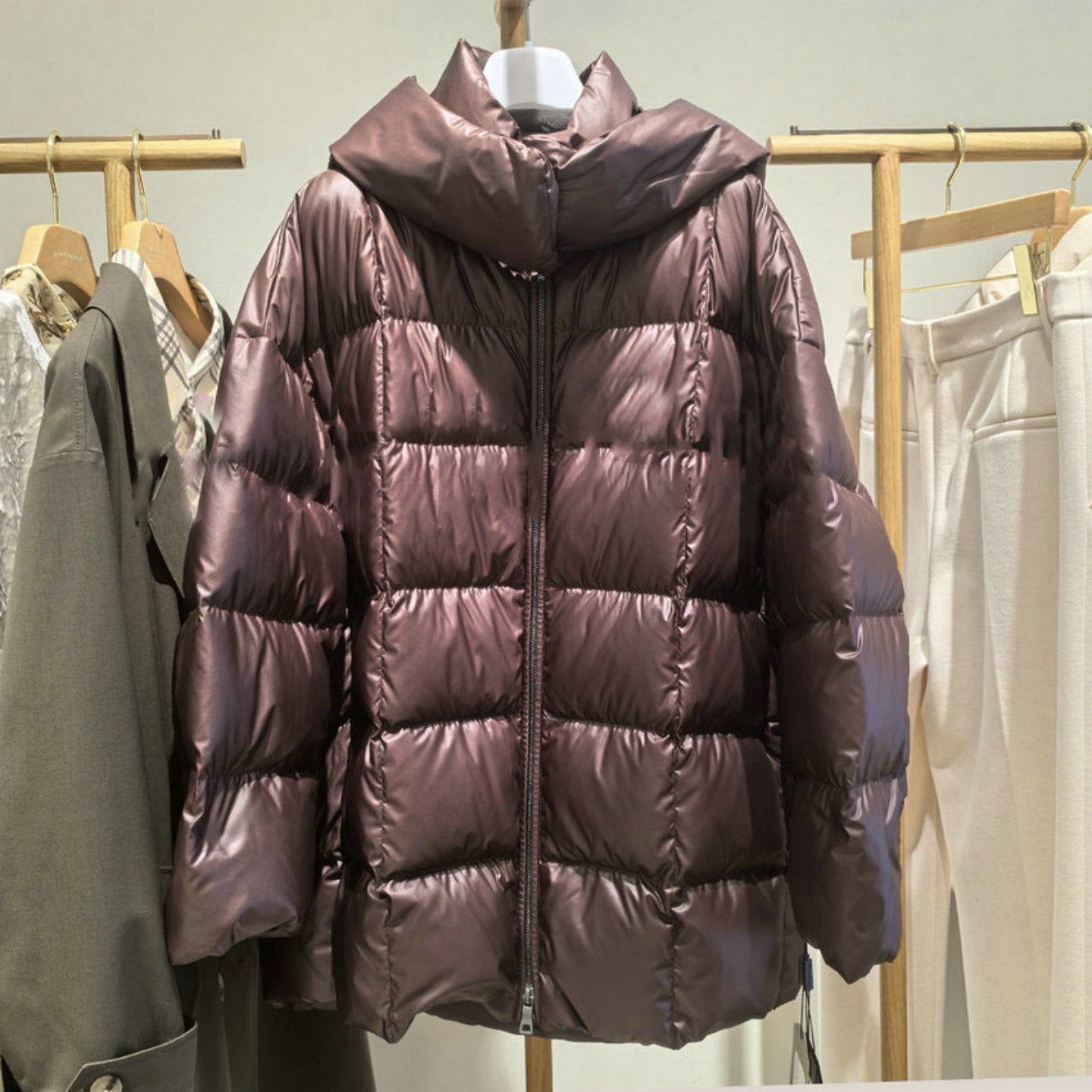 朗Z家2025年冬季新品龟背廓形巧克力色连帽长袖保暖羽绒服外套女