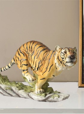12生肖老虎摆件树脂工艺品家居办公室桌面装饰品现代客厅吉祥物