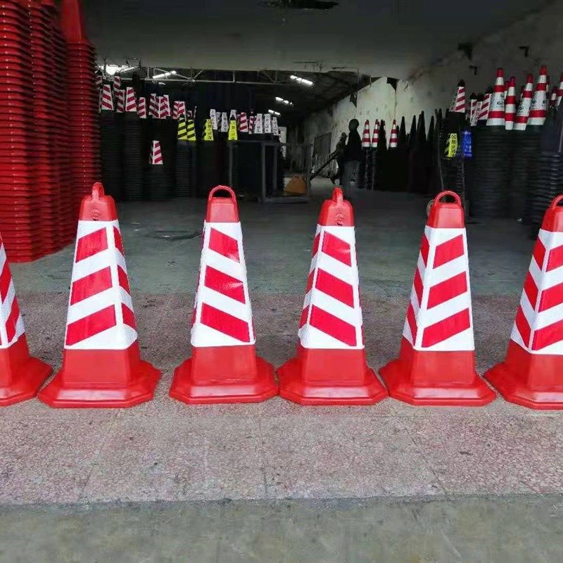 红色路锥65CM反光锥隔离墩请勿泊车路障锥雪糕桶禁止停车桩警示柱,童装/婴儿装/亲子装,儿童装饰手表,淘宝优惠券,粉丝福利购,淘宝优惠卷