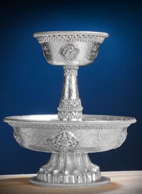 白铜尼泊尔护法杯 西藏密宗修供用品八吉祥摆件 藏式茶水酒供水杯