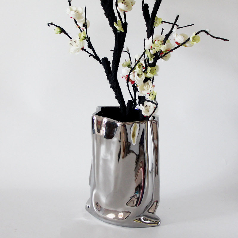 轻奢电镀银色陶瓷不规则扁花瓶摆件现代家居软装饰品客厅餐桌插花