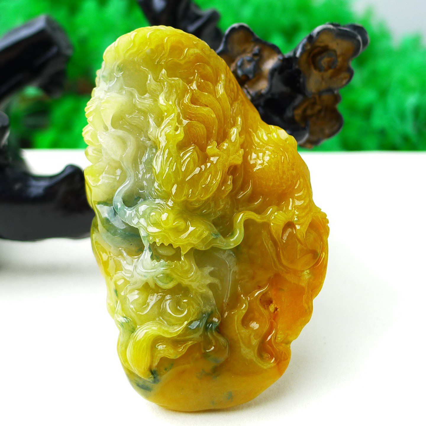 缅甸天然A货玉石翡翠 老坑冰种手工精雕俏色双彩黄翡不动明王吊坠
