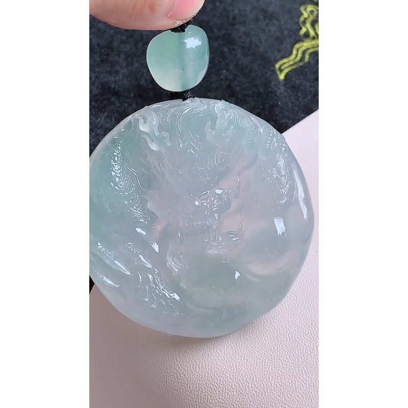 缅甸天然A货玉石翡翠 老坑精雕冰种 手工雕刻 冰玻神龙护主吊坠