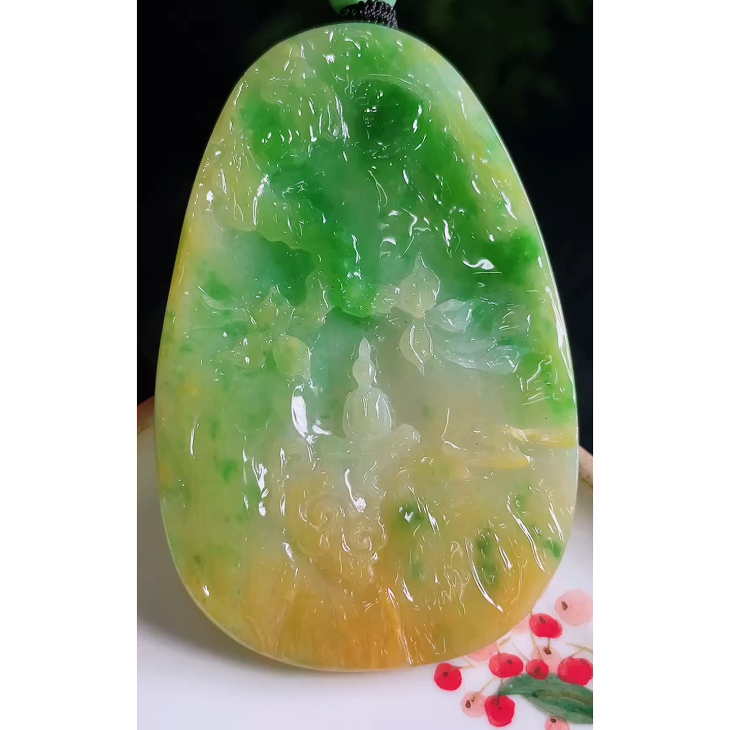 缅甸天然A货玉石翡翠 老坑冰种手工精雕黄加绿悟道吊坠