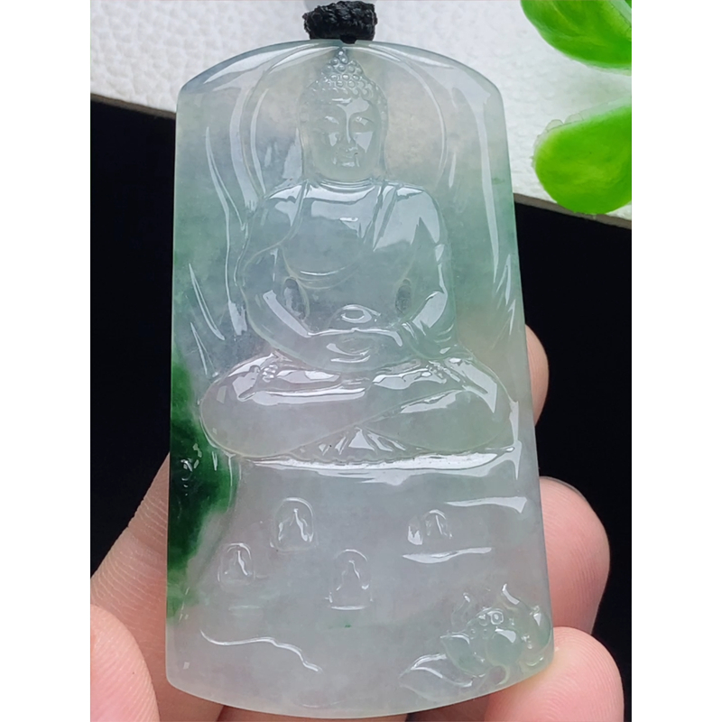 缅甸天然A货玉石翡翠 老坑冰种 手工精雕 飘绿大日如来牌吊坠