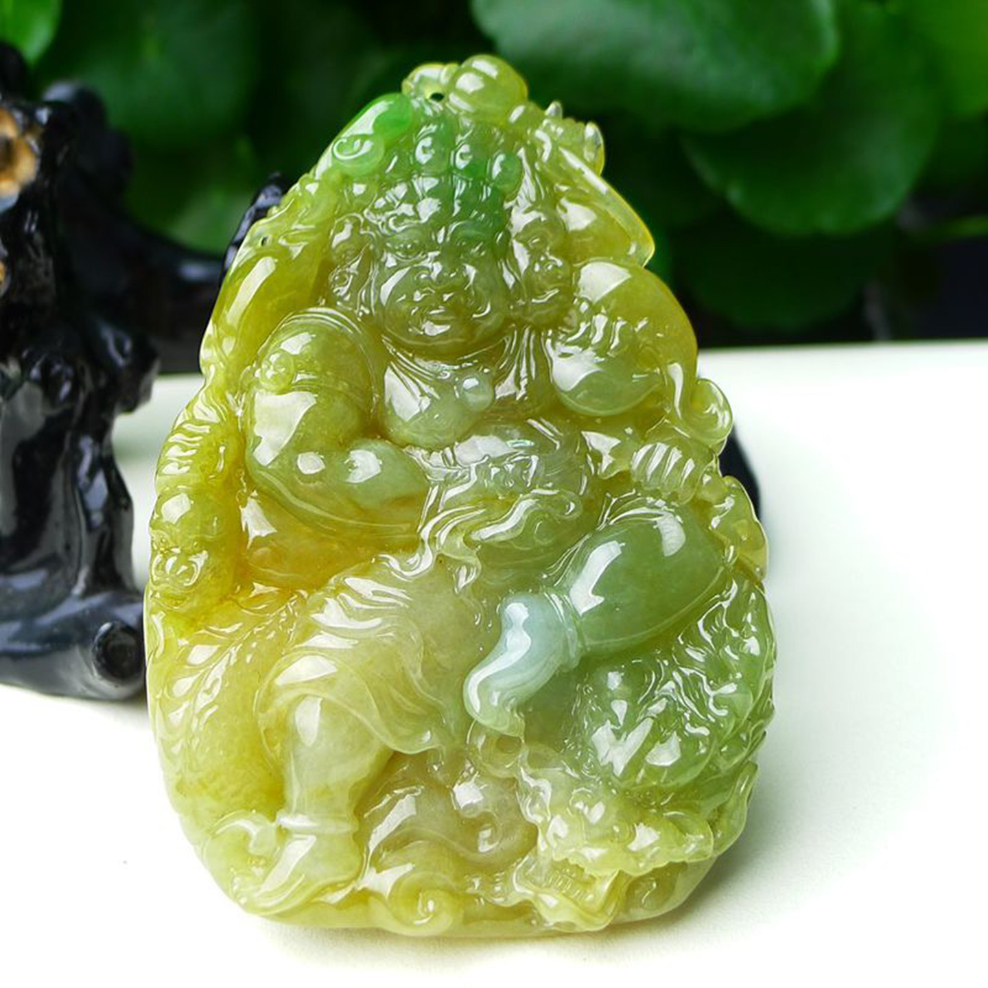 缅甸天然A货玉石翡翠 老坑冰种手工精雕双彩黄翡不动明王吊坠