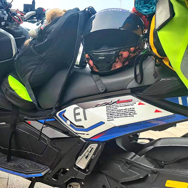 适用钱江QJ鸿150ADV改装贴纸全车贴花车身彩色装饰版画版花拉花