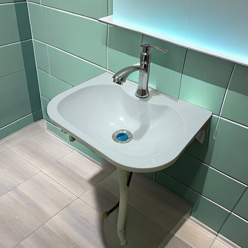 免打孔挂墙式窄小洗脸盆塑料简易洗手盆卫生间阳台洗漱台壁挂水池