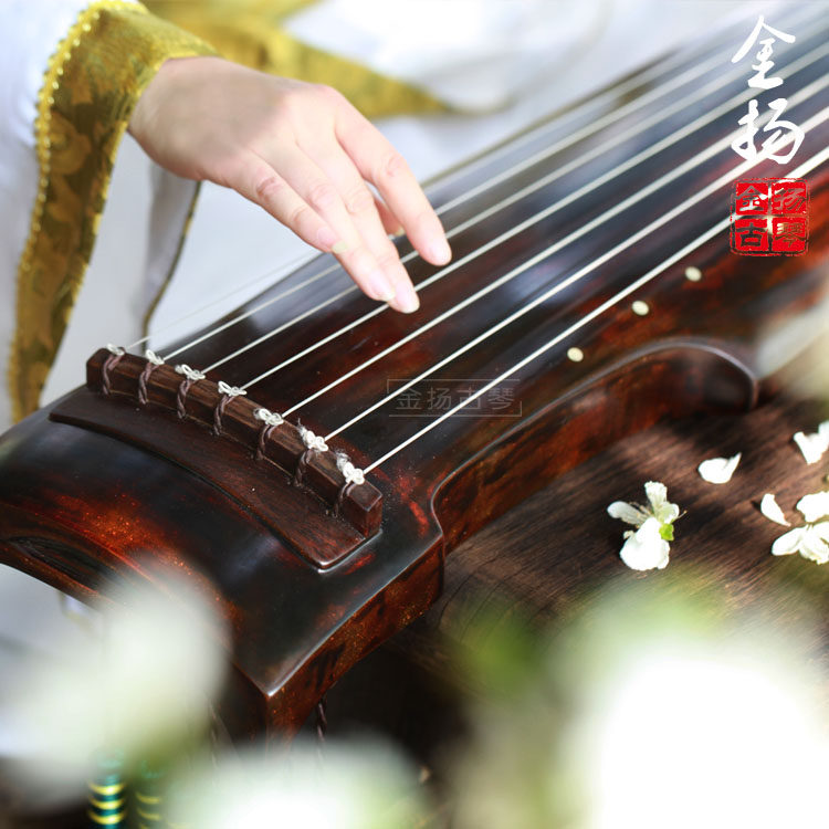 【金扬】老杉木初学演奏琴 手工制作生漆鹿角霜仲尼式古琴 送12