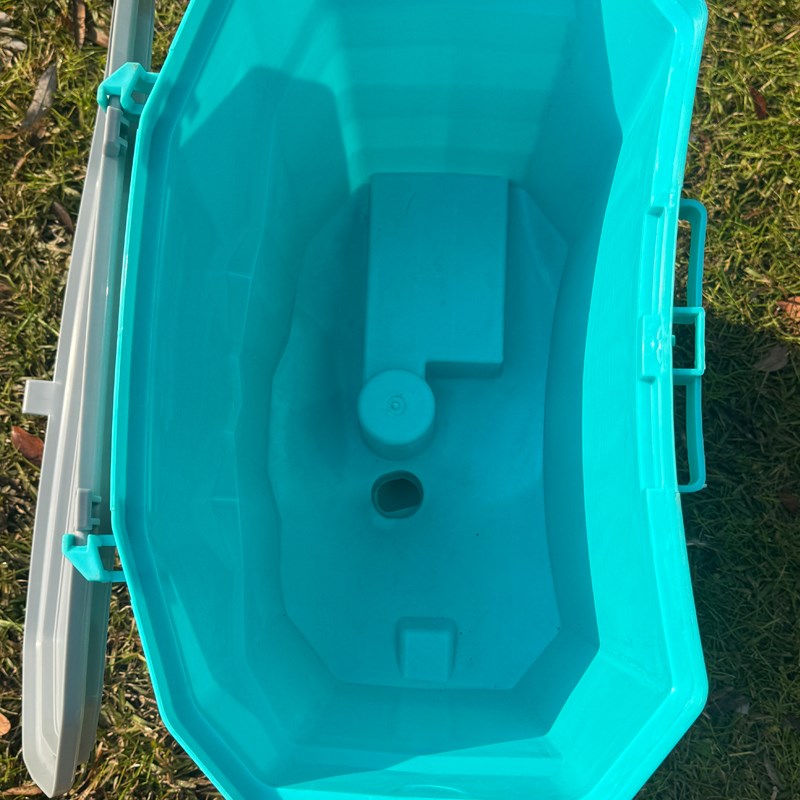 龙虾鱼塘投料机电动施肥器施肥机撒肥机农用多功能石灰播种船用AE