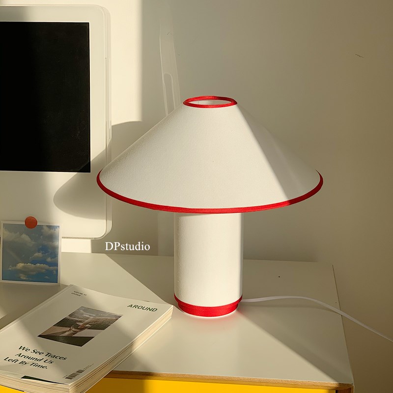 复古简约护眼灯侘寂风现代布艺蘑菇灯卧室氛围装饰奶油台灯床头灯