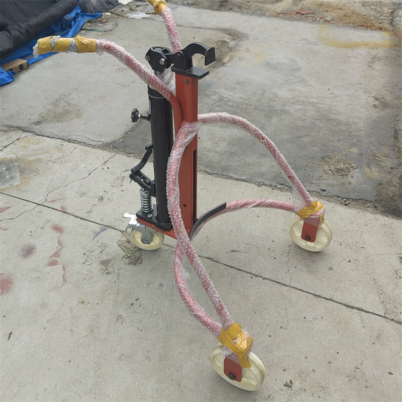 200升手动鹰嘴咬嘴手推塑料圆桶铁桶拉油桶神器小推车油桶搬运车