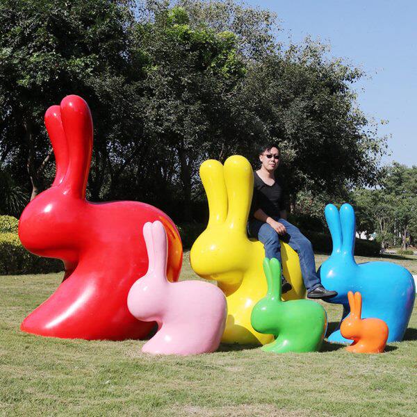 玻璃钢抽象兔子雕塑户外园林景观小品卡通动物坐凳商场景区装饰品