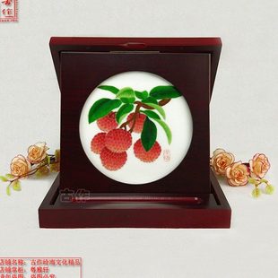 广绣粤绣 广府文化 广州特色 纯手工刺绣摆件 红荔枝