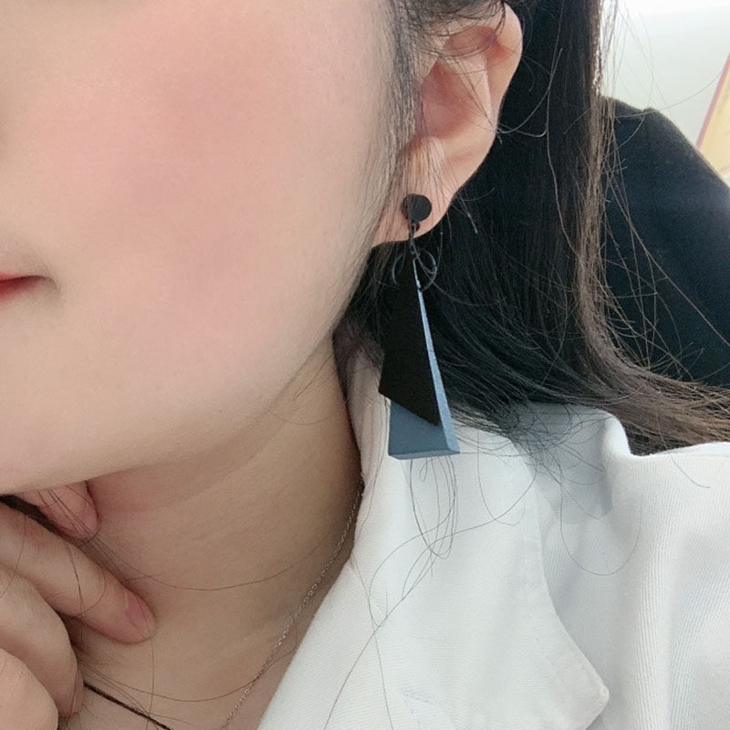 新款木质雾霾蓝日系冷淡风不对称黑色耳环显瘦无耳洞耳夹耳饰女,饰品/流行首饰/时尚饰品新,耳环,淘宝优惠券,粉丝福利购,淘宝优惠卷