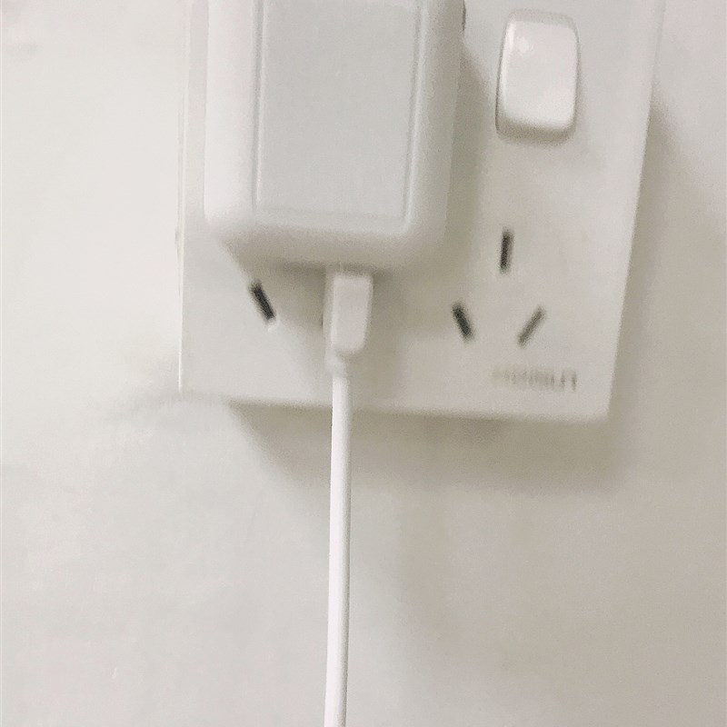 5v2A充电器头充电头通用双口单USB插头摄像头电源安卓手机充电器