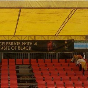 雷亚看台体育馆伸缩看台座椅电动看台剧场观众席折叠座椅室外移动