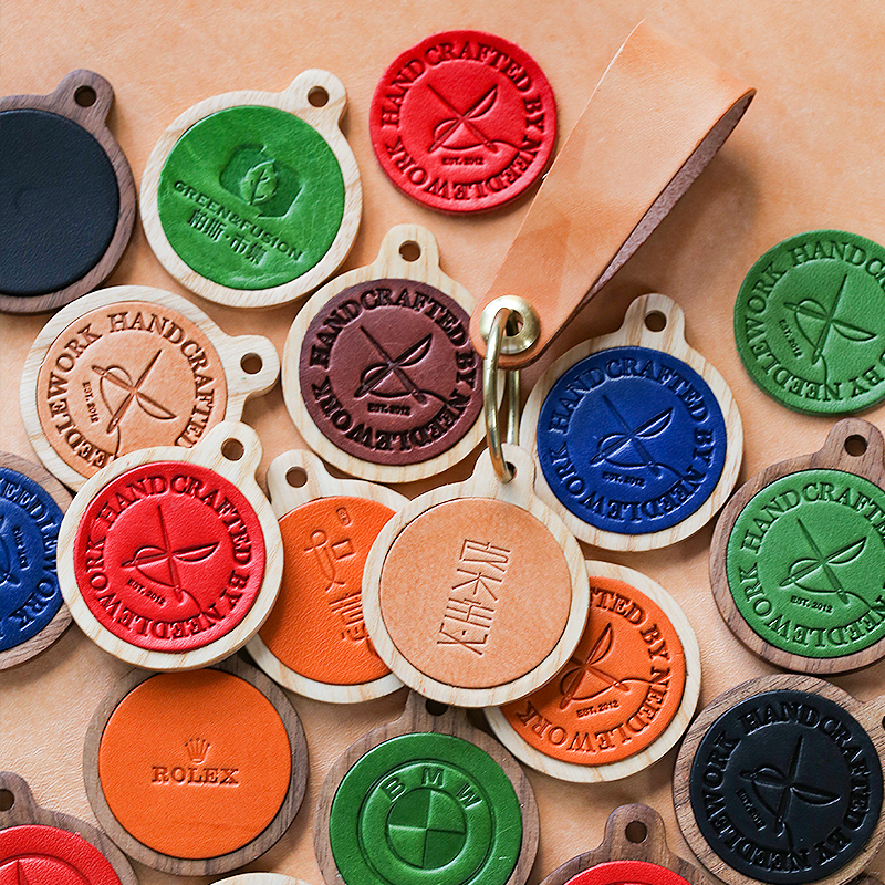 高档吊牌定制 意大利头层牛皮嵌北欧胡桃木 订做RLOGO 两针一线